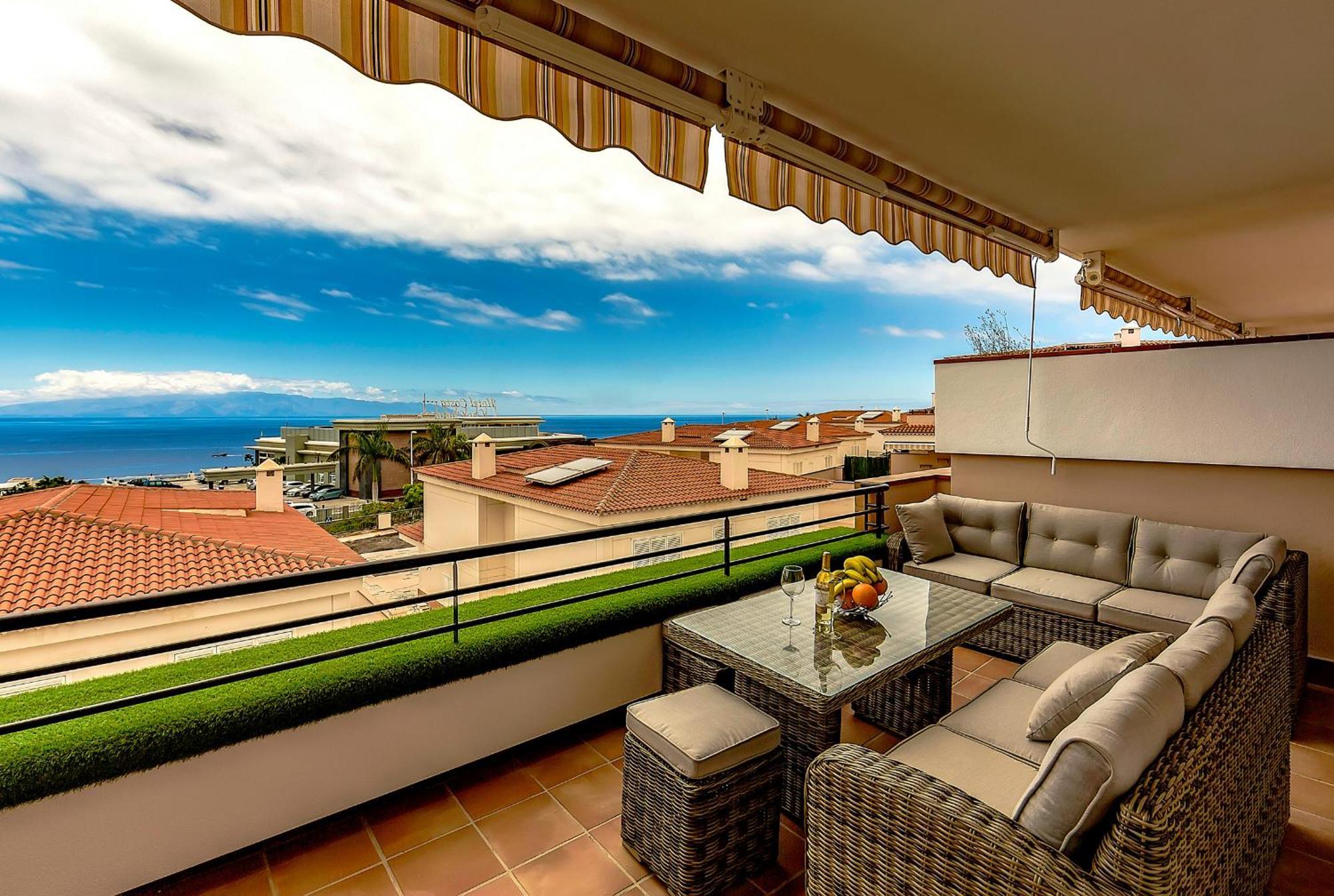 Apartment With Spectacular View In Puerto Santiago Puerto de Santiago  Luaran gambar