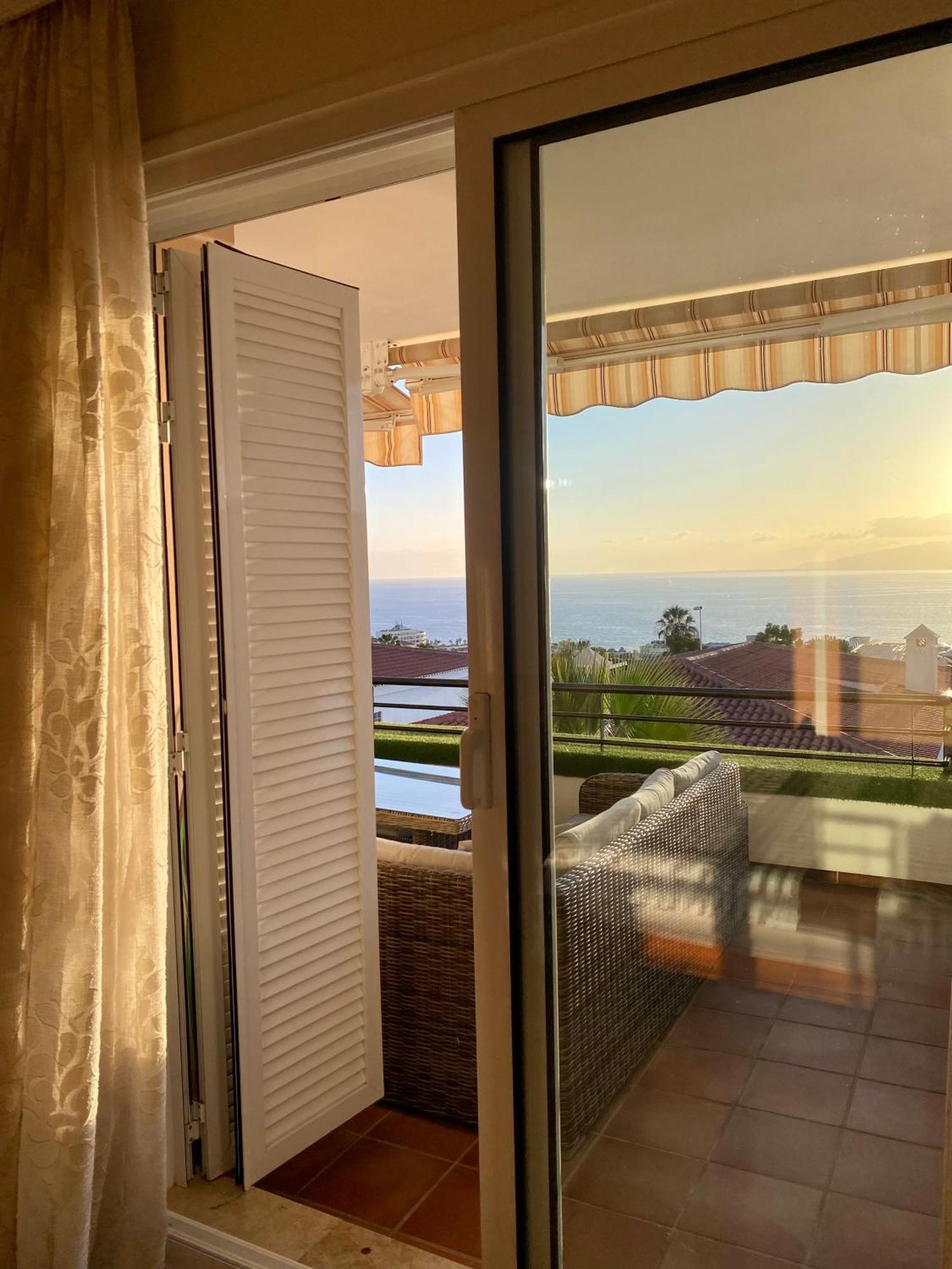 Apartment With Spectacular View In Puerto Santiago Puerto de Santiago  Luaran gambar